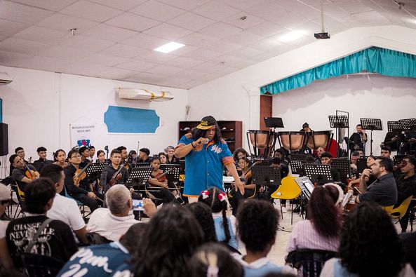 Concierto Didáctico de la Orquesta Sinfónica de Bolívar Enriqueció la Experiencia Cultural de Estudiantes en Cartagena